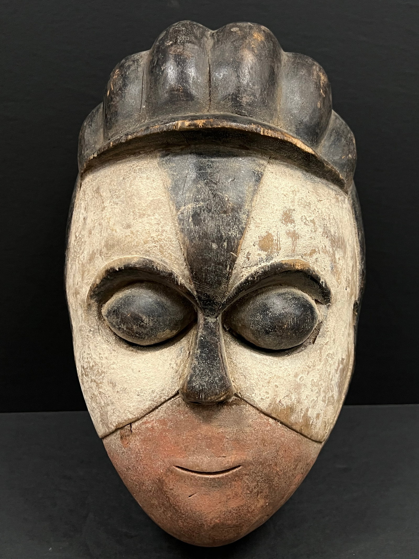 Bacongo Mask (1 of 6)