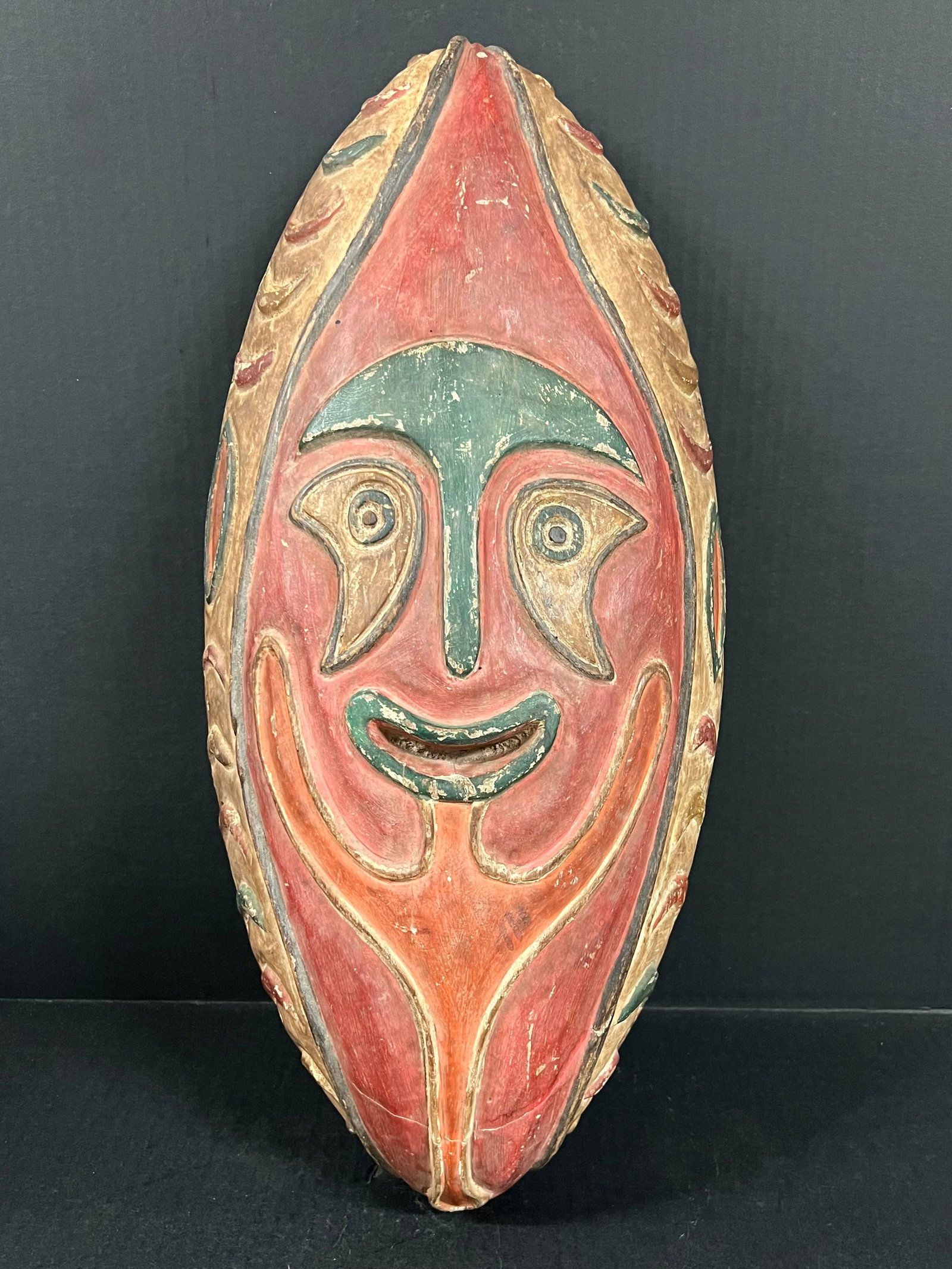 Carved Wood Papua New Guinea Mask (1 of 7)