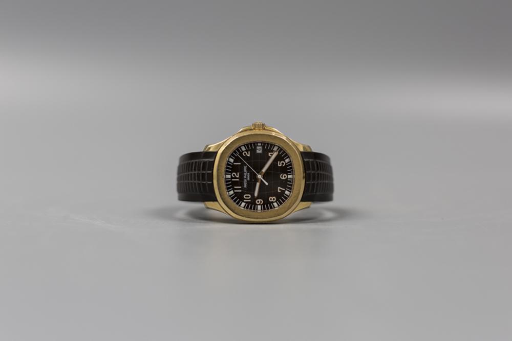 A PATEK PHILIPPE SA WATCH (1 of 4)