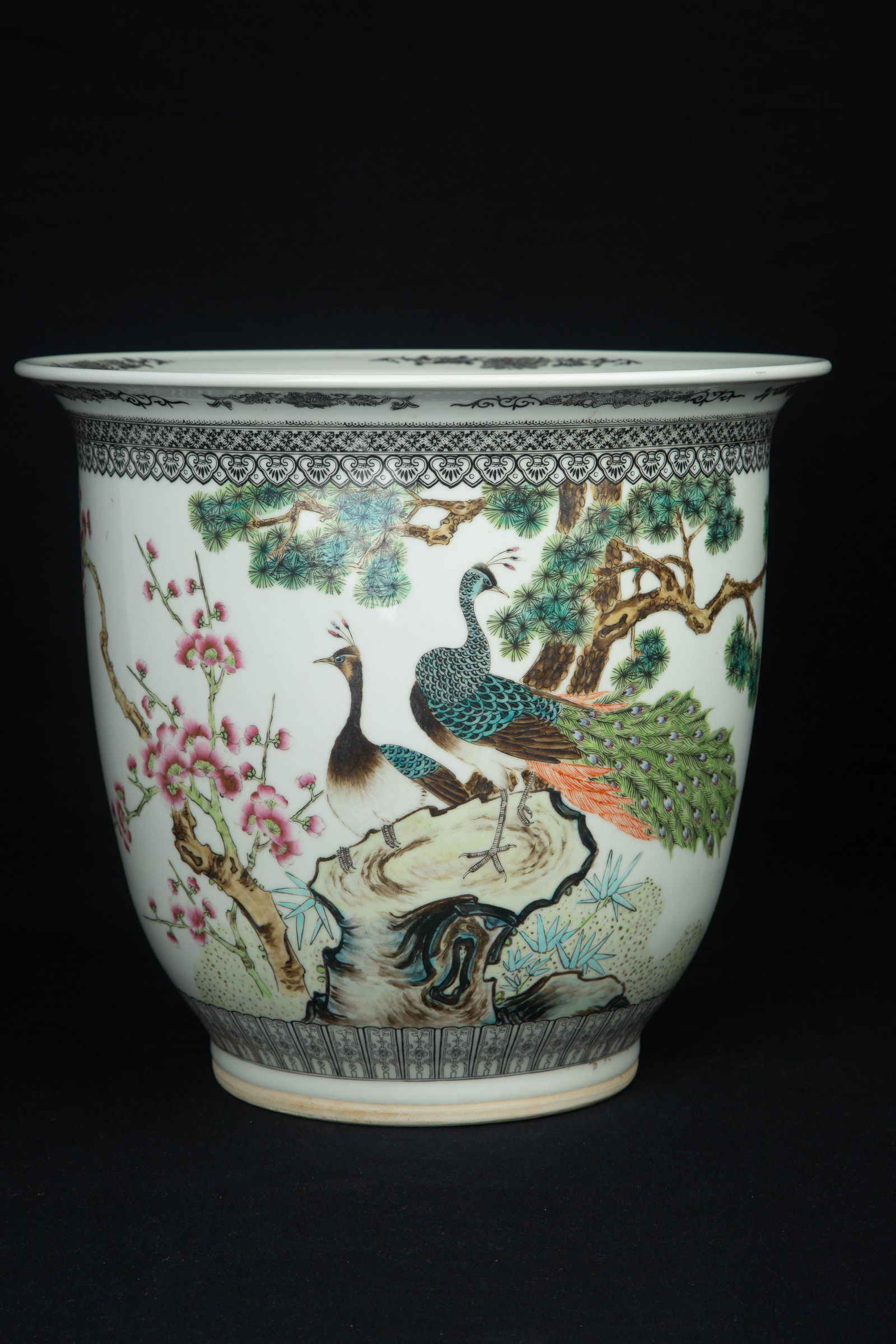 Lg pot/ planter w/ cherry blossom (1 of 4)