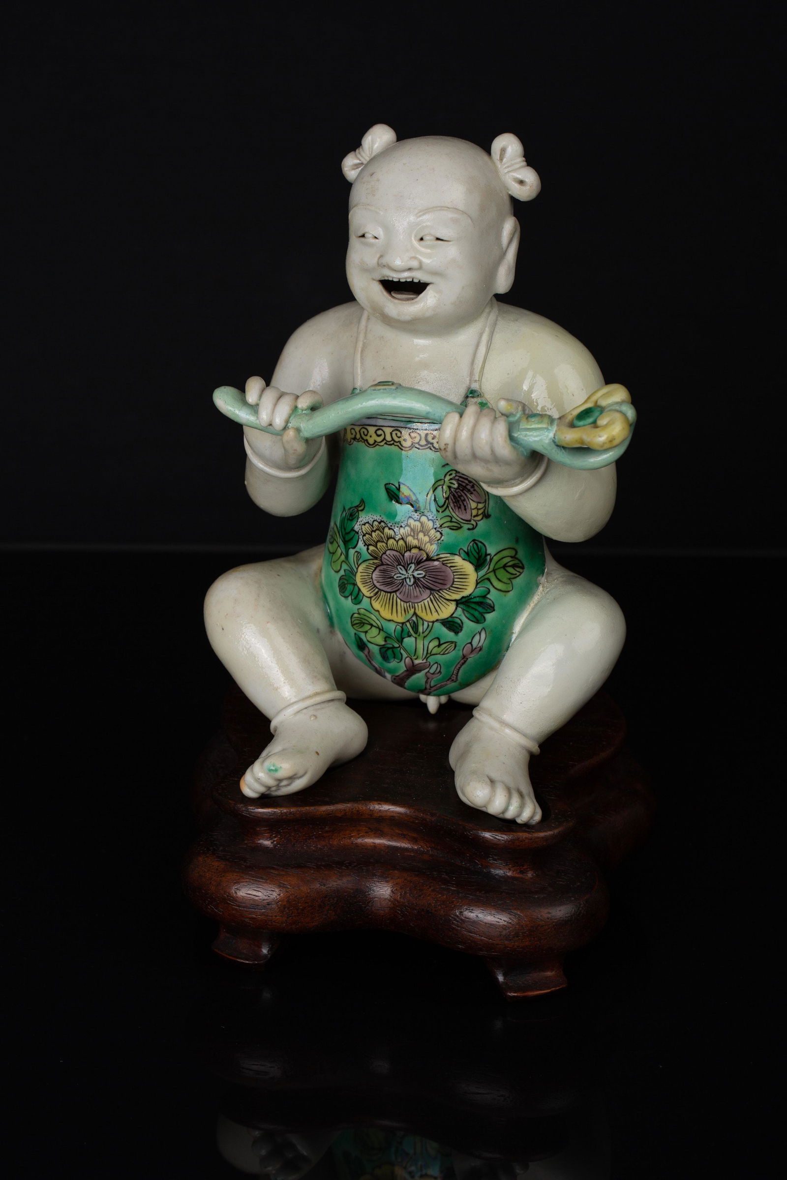 EARLY QING TRI-COLOURED BOY FIGURE STATUE (1 of 5)