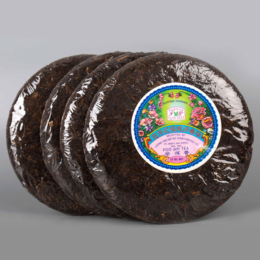 Rui Chun Yuan Long Fu Ji Tea House Pu 'er Tea Four pieces (1 of 3)