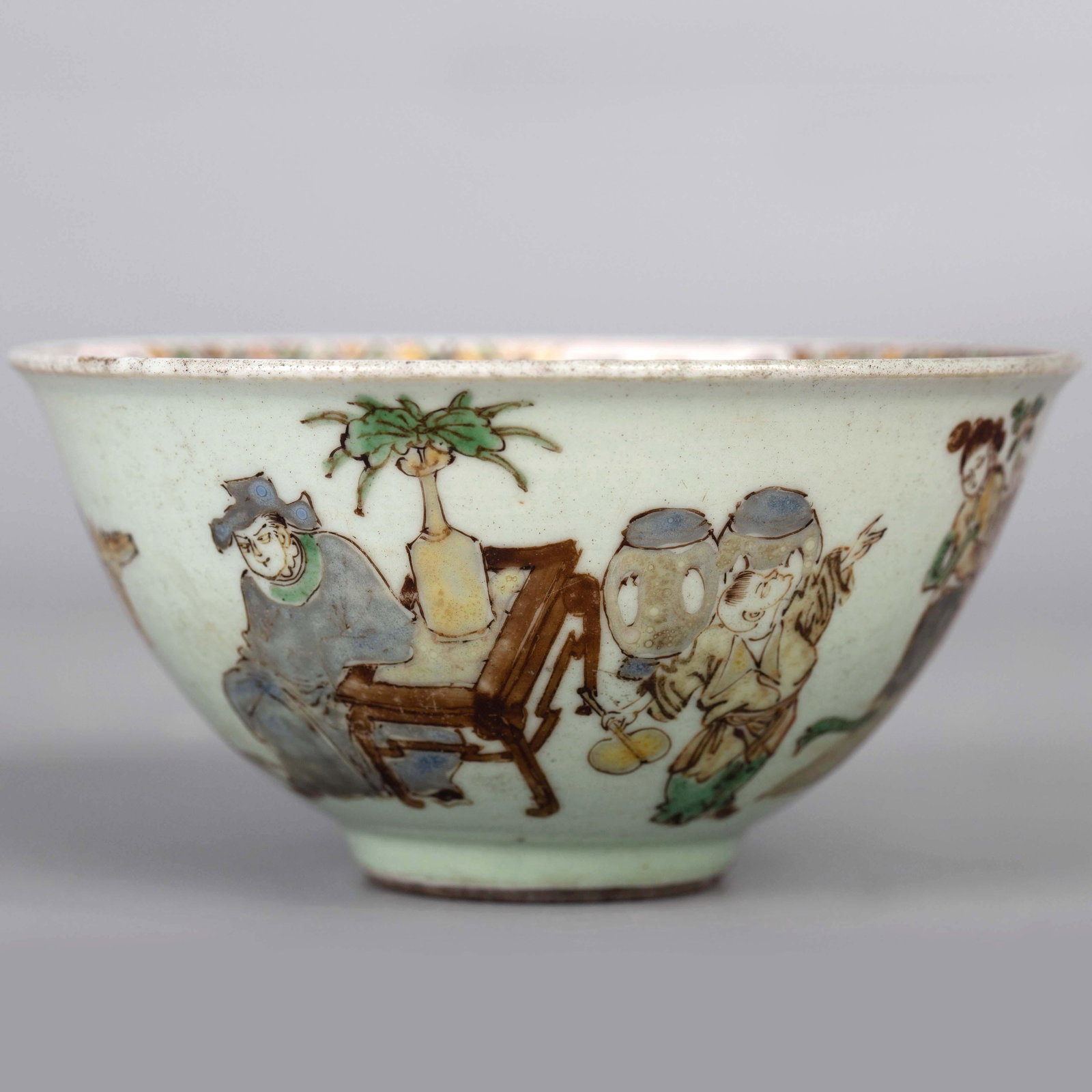 A Sancai Figure Bowl with Daqing Kangxi Year Made mark (1 of 7)