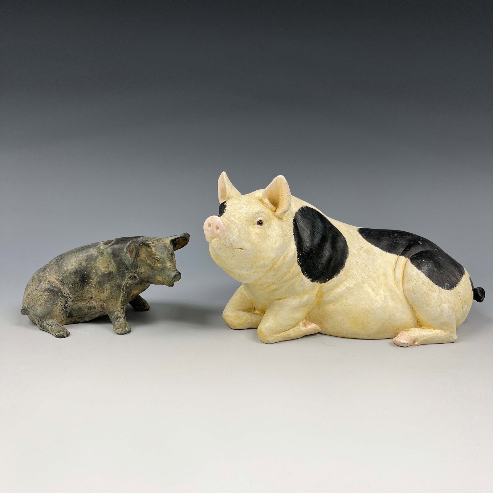 Bronze Pig Animal Statue, Vintage Pig Figurine Black Spots 20th century, Famille rose flower: Bronze Pig Animal Statue. Vintage Pig Figurine Black Spots 20th century. Famille rose flower butterfly vase with Qianlong Year Made mark, 20th century. H 13.5cm, L 8cm, W 8cm