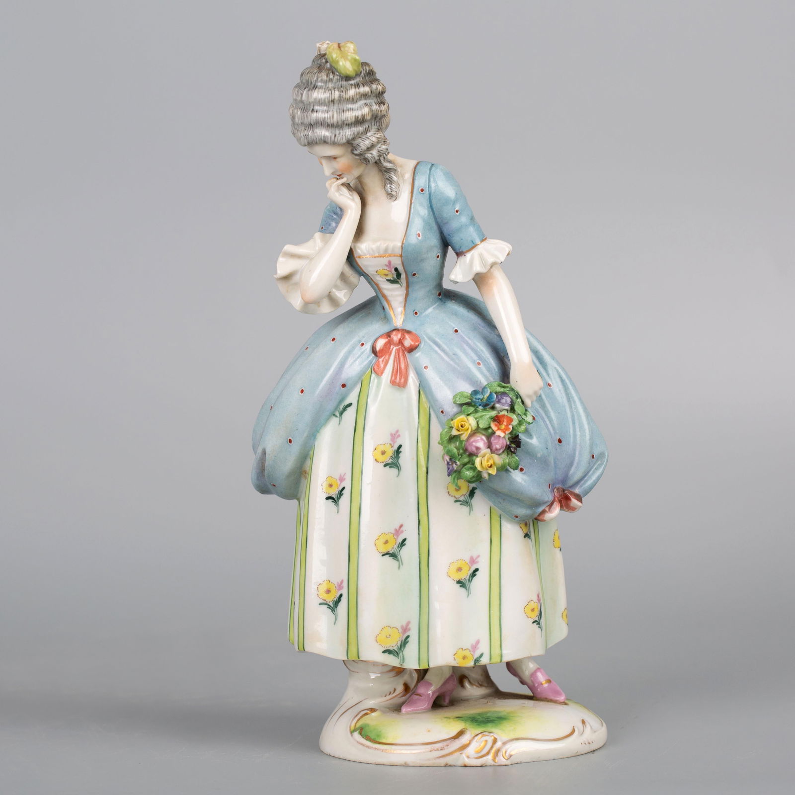 Sitzendorf Continental Porcelain Woman Figurine Holding a Bouquet of Flowers, 19th Century (1 of 6)