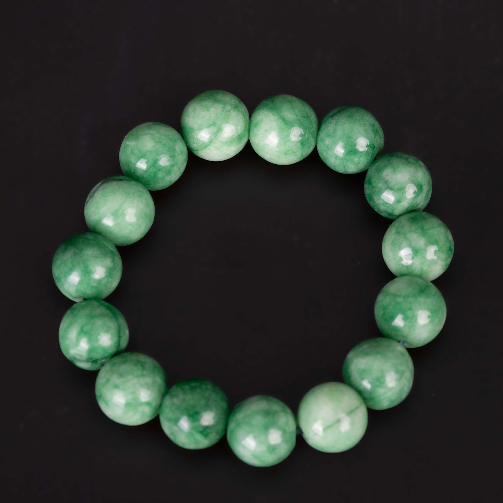 Jadeite bracelet: Jadeite bracelet