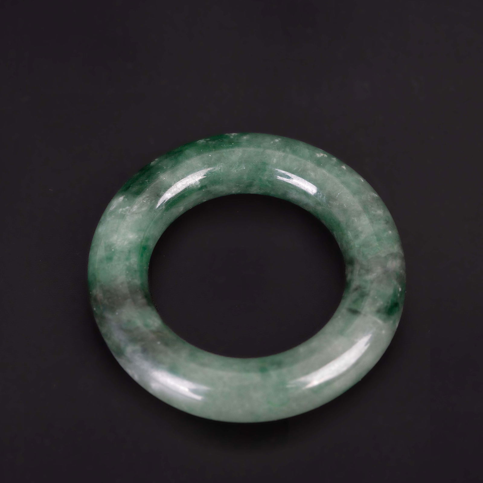 Jadeite ornament (1 of 3)