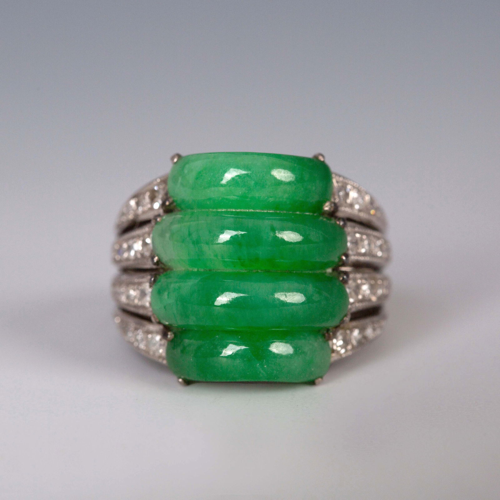 Grade A Jadeite ring with diamond inlay 18k gold (1 of 3)