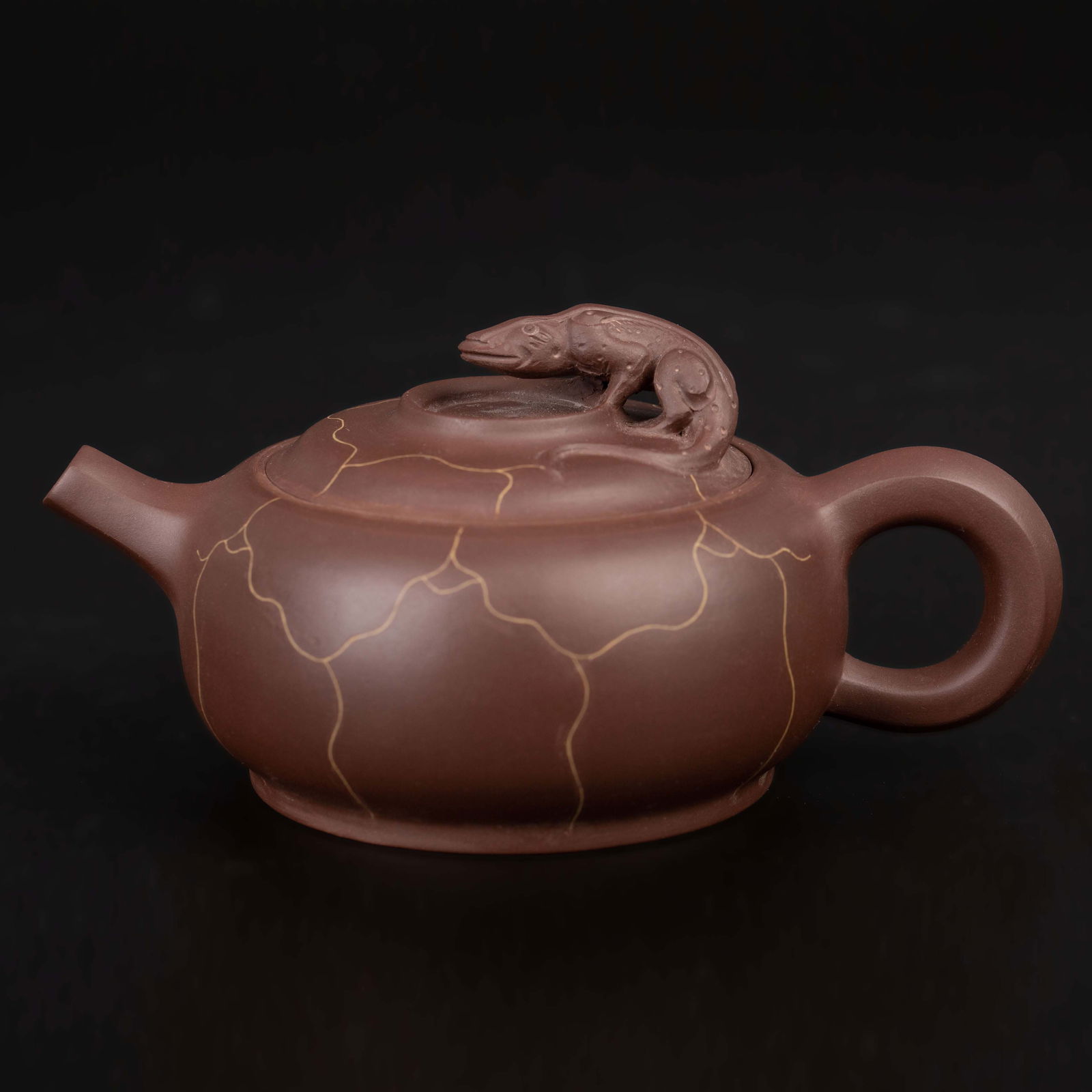 Purple Clay Teapot made by ChukaiQiang: Purple Clay Teapot made by ChukaiQiang. Seal Engraved