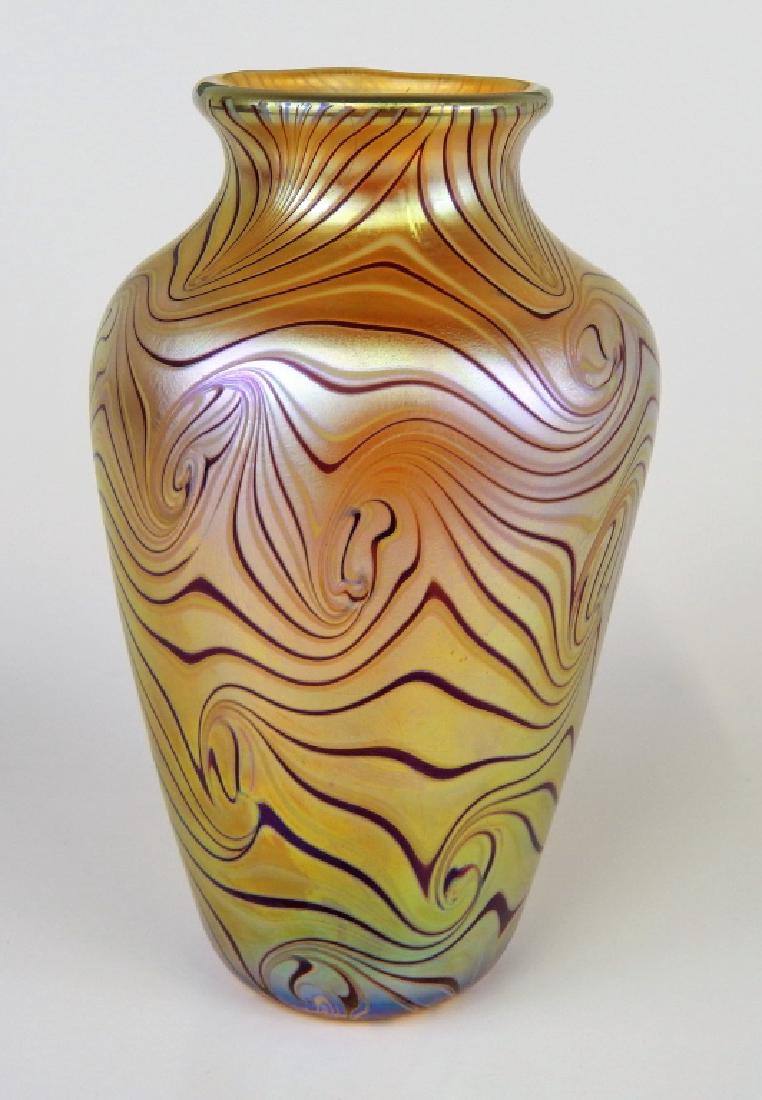 ORIENT & FLUME STUDIO GLASS VASE (1 of 3)