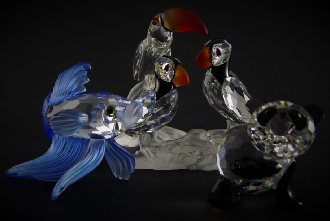SWAROVSKI MINIATURE CRYSTAL FIGURINE GROUP (1 of 6)