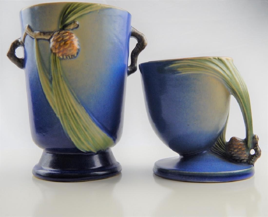 ROSEVILLE PINECONE POTTERY GROUP (1 of 5)