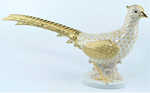 LARGE HEREND YELLOW FISHNET PHEASANT 5178: Large Herend Hungarian hand painted porcelain bird sculpture depicting a pheasant facing left number 5178. Has the yellow fishnet with gold accent color design. Measures approx. 12 3/4" long x