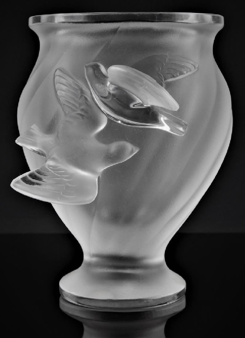 LALIQUE FRANCE ROSINE CRYSTAL BIRDS FOOTED VASE