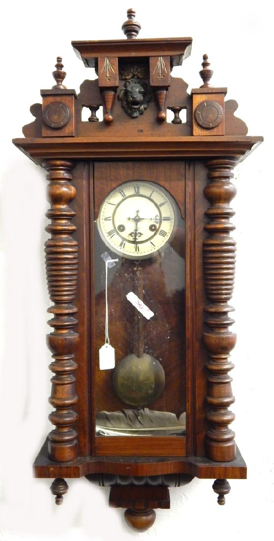 ANTIQUE JUNGHANS WOODEN CASE WALL BRACKET CLOCK (1 of 4)