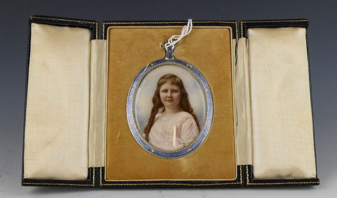 LONDON STERLING GUILLOCHE ENAMEL PORTRAIT PLAQUE (1 of 7)