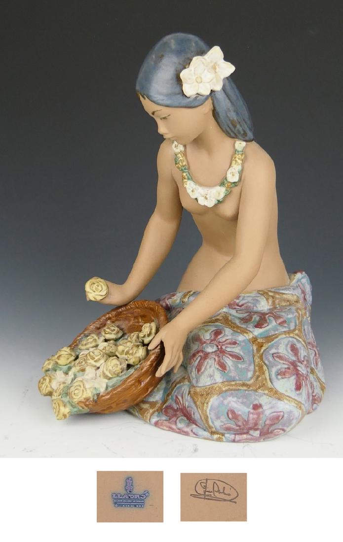 LLADRO GRES "HAWAIIAN FLOWER VENDOR" FIGURE (1 of 8)