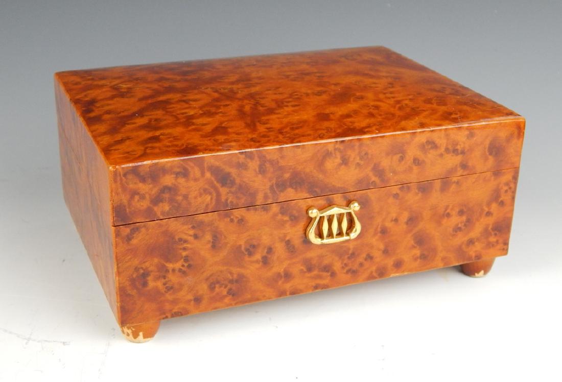 VINTAGE REUGE BURLWOOD MECHANICAL MUSIC BOX (1 of 11)