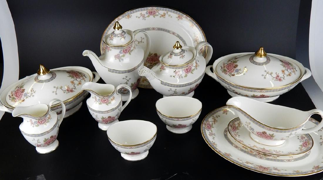 HUGE SET 106 PIECE ROYAL DOULTON "CANTON" CHINA (1 of 5)