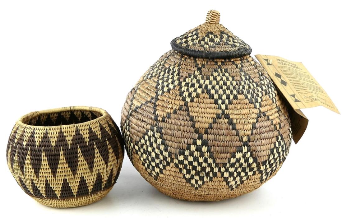 2 AFRICAN HAND MADE TRADITIONAL ZULU BASKETS ITEMS (1 of 8)