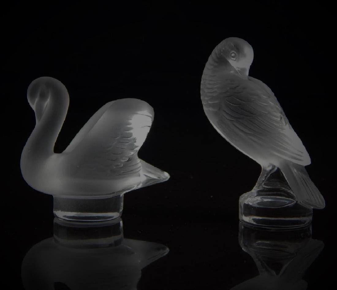 2 LALIQUE FRANCE BIRDS FIGURAL PAPERWEIGHTS (1 of 3)