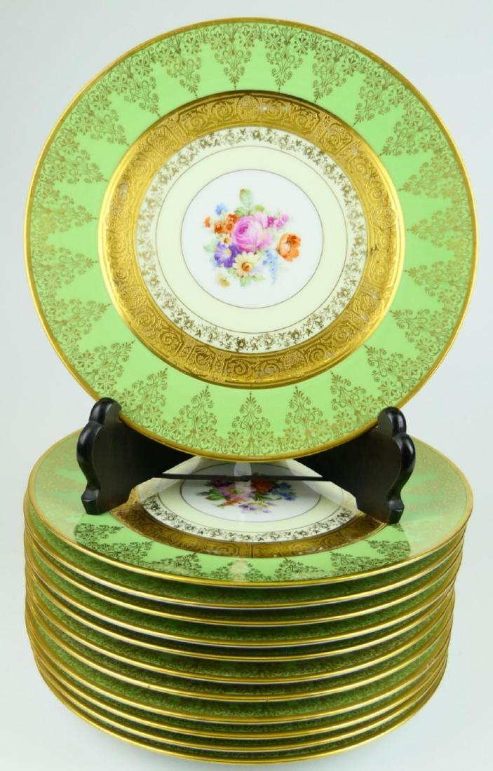 12 LIMOGES FRENCH PORCELAIN DINNER PLATE (1 of 9)