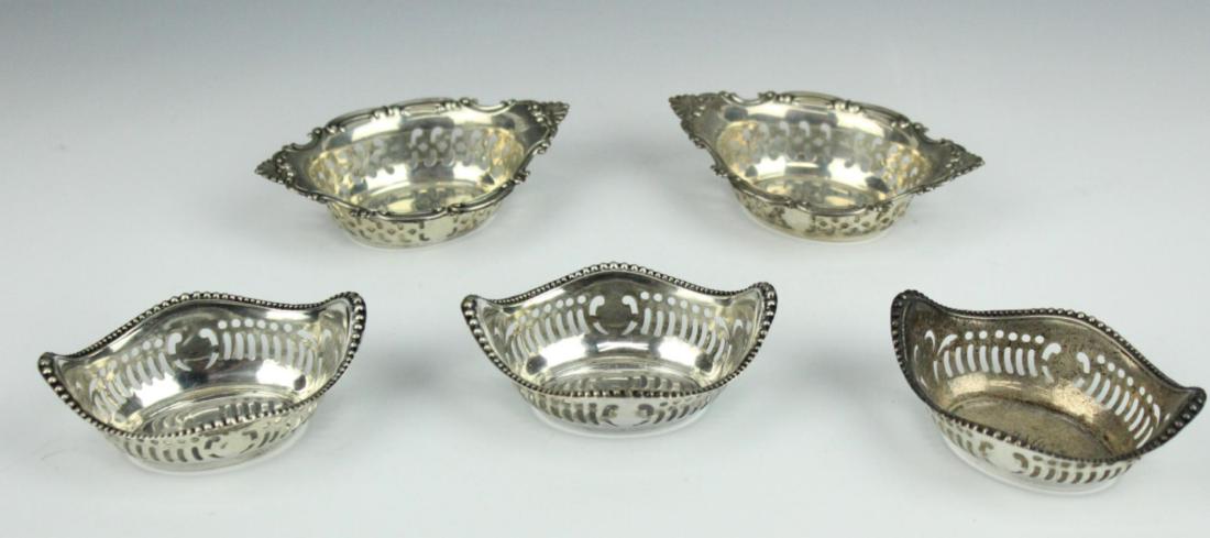 SET OF 4 VINTAGE STERLING NUT DISHES (1 of 6)