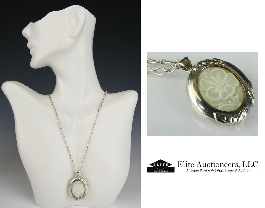 TIFFANY & CO STERLING SILVER MOP BROOCH PENDANT (1 of 7)