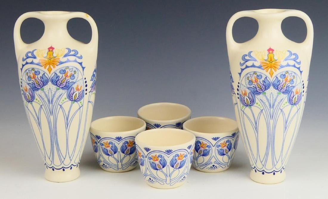 6pcs GOUDA ROYAL GOEDEWAAGEN AMATA POTTERY ITEMS (1 of 4)