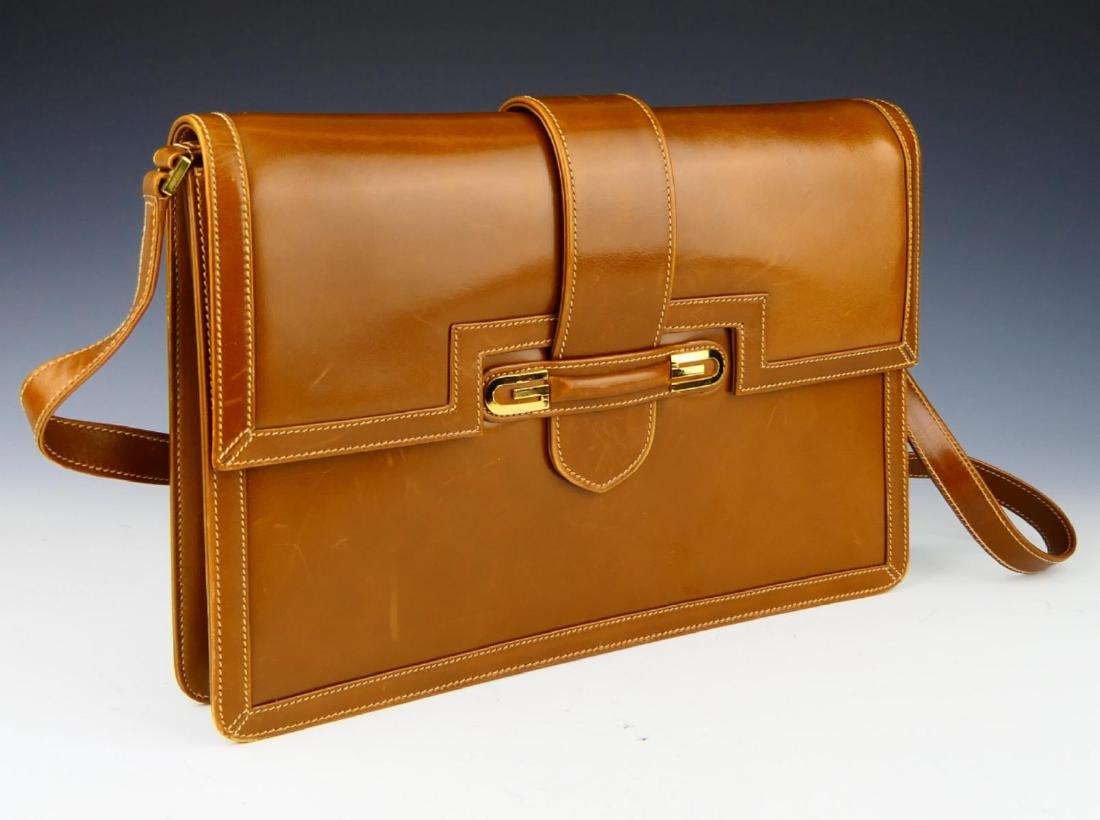 GUCCI BROWN LEATHER 'G" STRAP CLASP SHOULDER BAG (1 of 7)