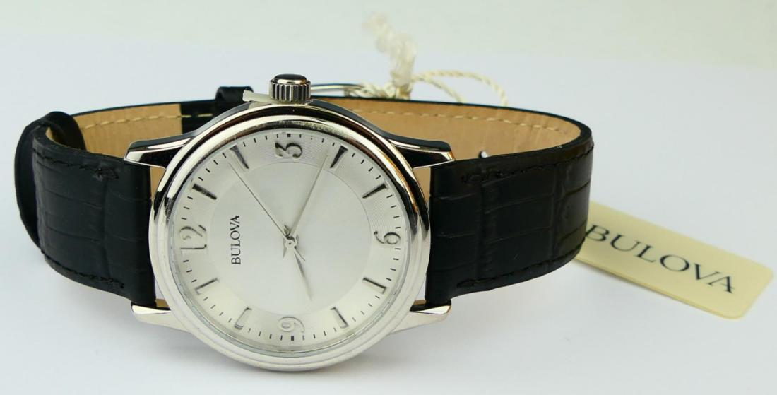 NEW IN BOX BULLOVA  MENS WRIST WATCH BOX AND TAG (1 of 7)