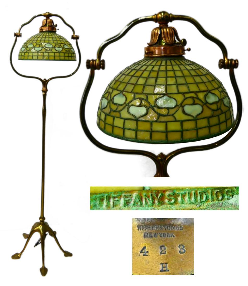 TIFFANY STUDIOS FLOOR LAMP w ACORN FAVRILLE SHADE (1 of 19)