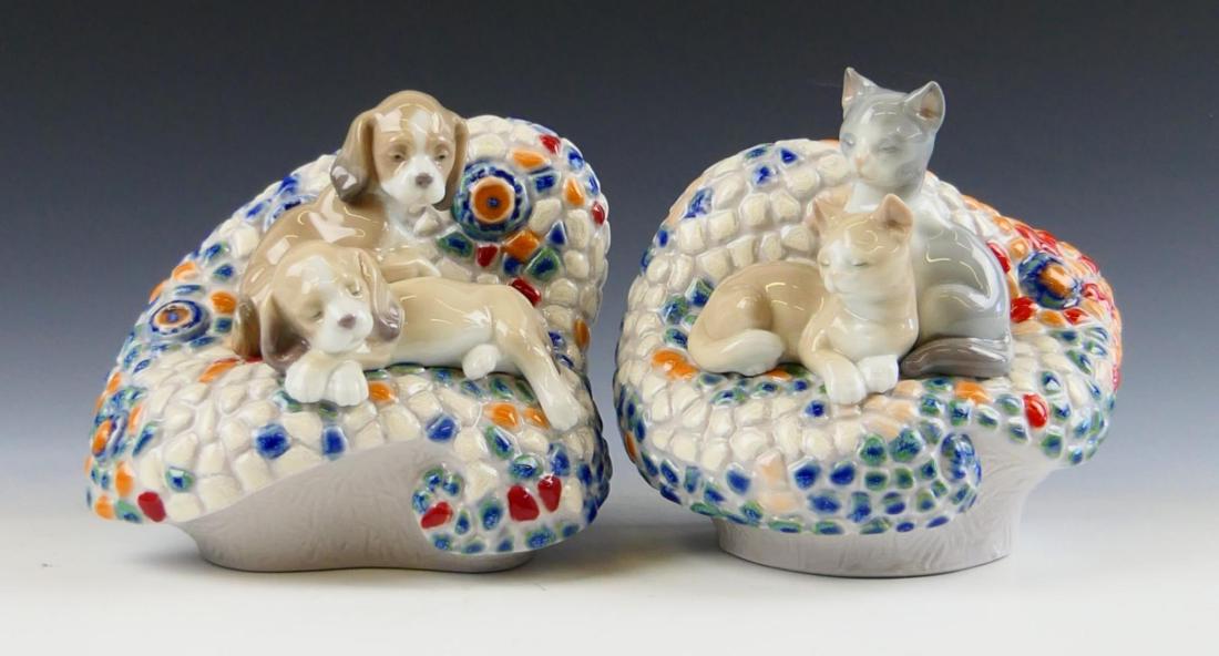 2 LLADRO PORCELAIN DOG & CAT GROUP SCULPTURES (1 of 7)