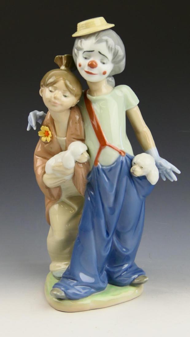 LLADRO PORCELAIN FIGURINE PALS FOREVER (1 of 4)