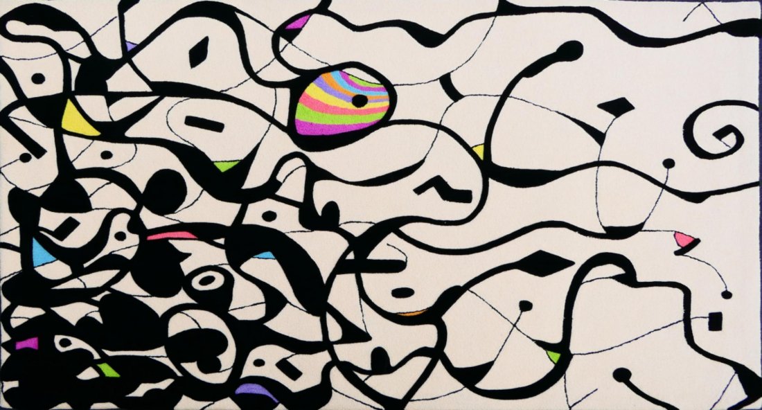 EDWARD FIELDS "CORAL" TAPISWEAVE RUG: A vintage circa 1970's Edward Fields rug measuring approx. 106" length x 64" width (269.2cm x 162.5cm) or approx. 8.8 feet' x 5.3 feet. Has the "Coral Field" design registration number SN-2339. Made i