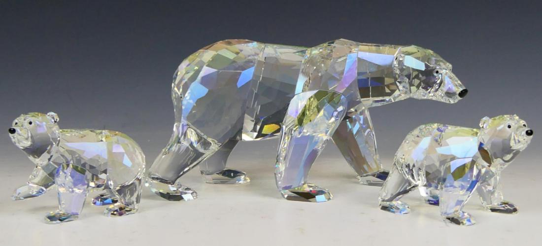 3PC SWAROVSKI CRYSTAL POLAR BEAR GROUP (1 of 3)