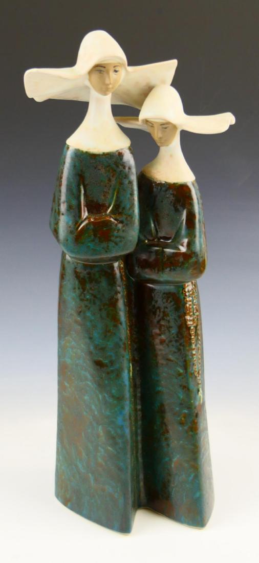 LLADRO NUNS WITH ROSARY  #2075 GRES NO BOX (1 of 3)