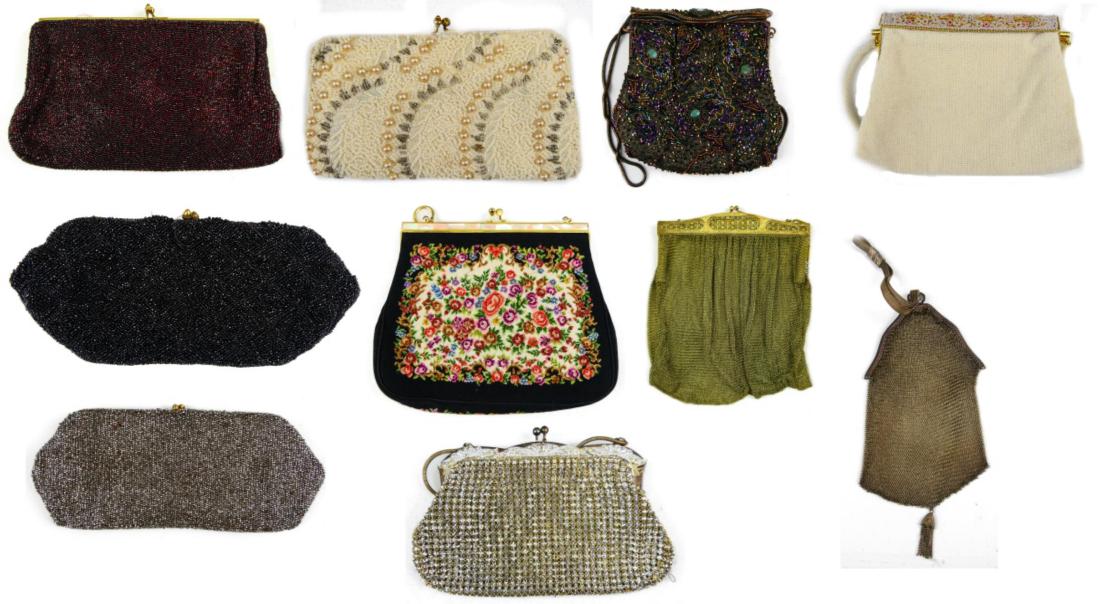 LARGE LOT OF VINTAGE BEADED AND MESH PURSES (1 of 11)