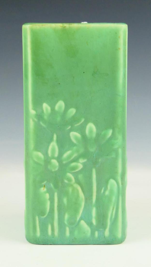 1943 GREEN ROOKWOOD POTTERY FLORAL VASE (1 of 3)