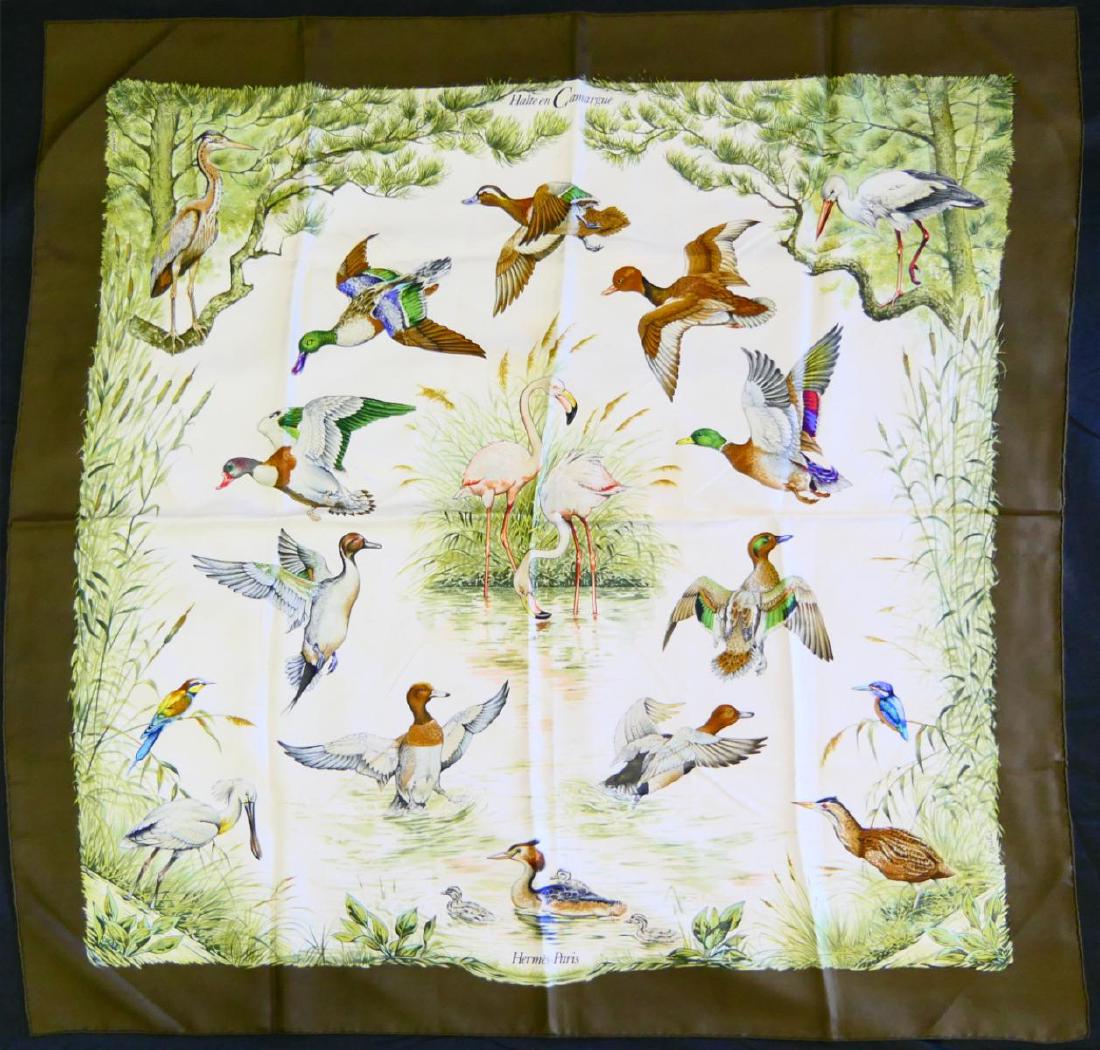 HERMES PARIS 100% SILK SCARF 35" BY 35" (1 of 4)