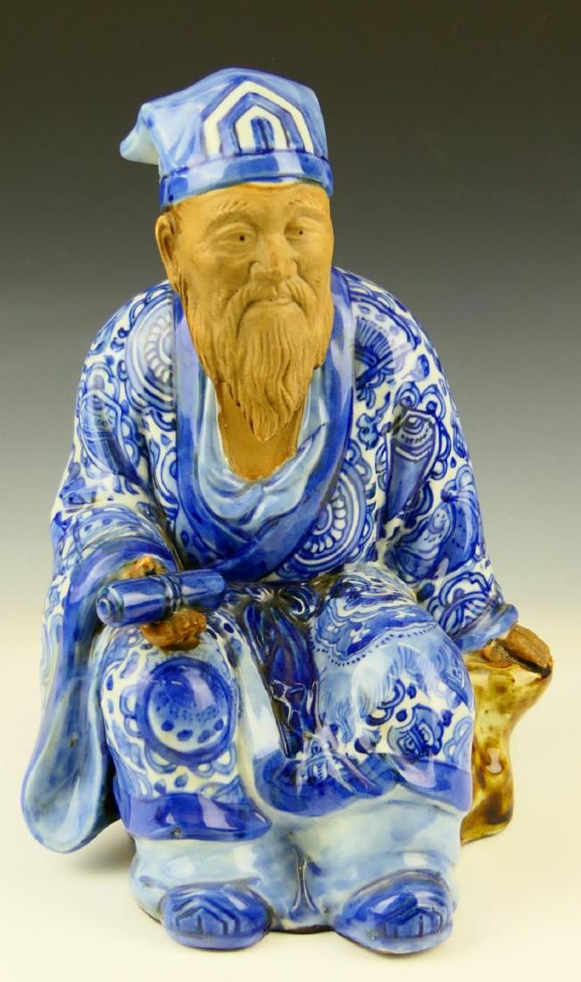 CHINESE CERAMIC BLUE & WHITE ELDER FIGURE (1 of 5)