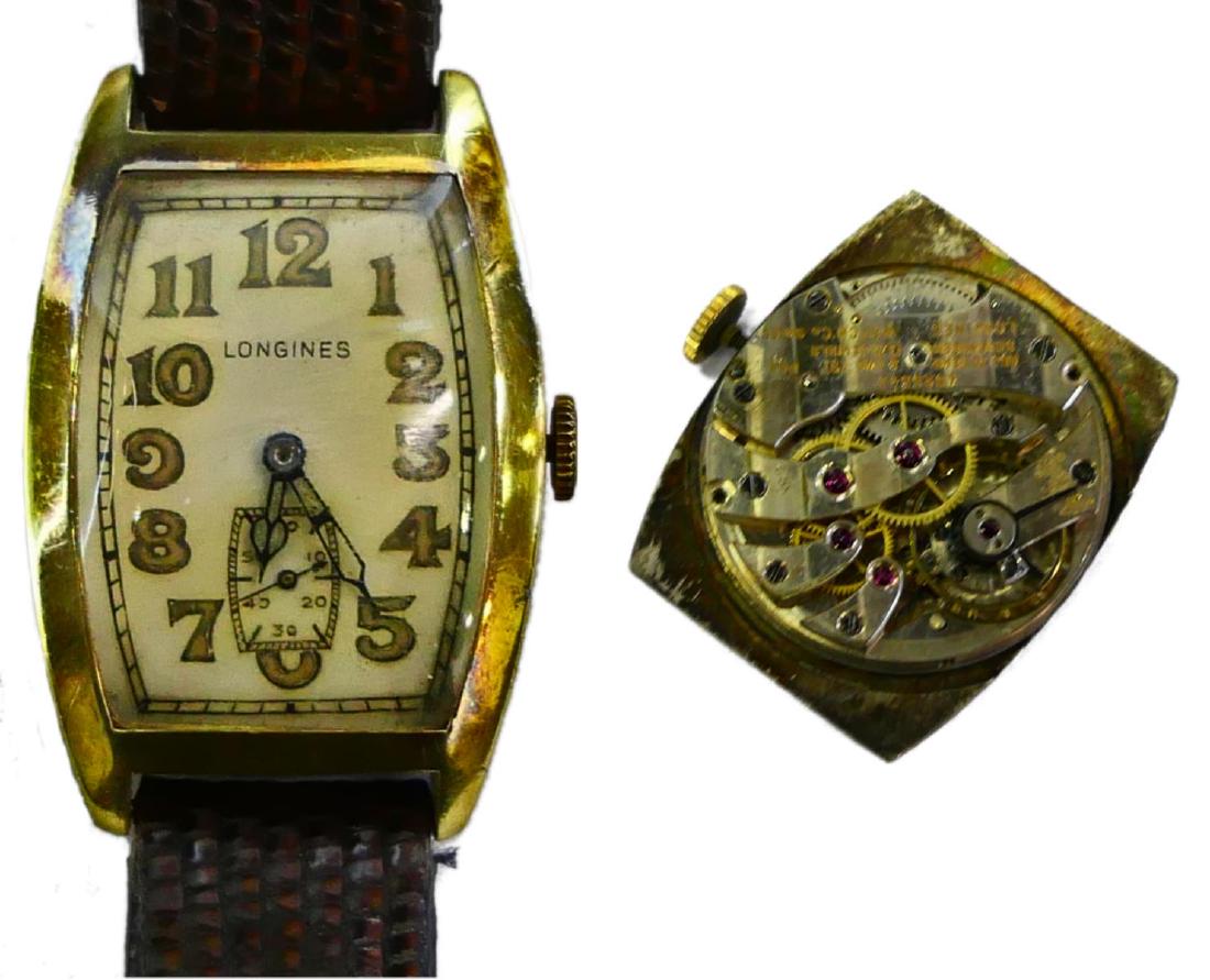 1926 LONGINES 14K YELLOW GOLD 17J GENT'S WATCH: A very vintate, circa 1926, Longines gentlemen's estate wristwatch having a 14k yellow gold AW watch case number 66625 and further numbered 11/88. Silver tone dial with Arabic numerals; metallic cobal