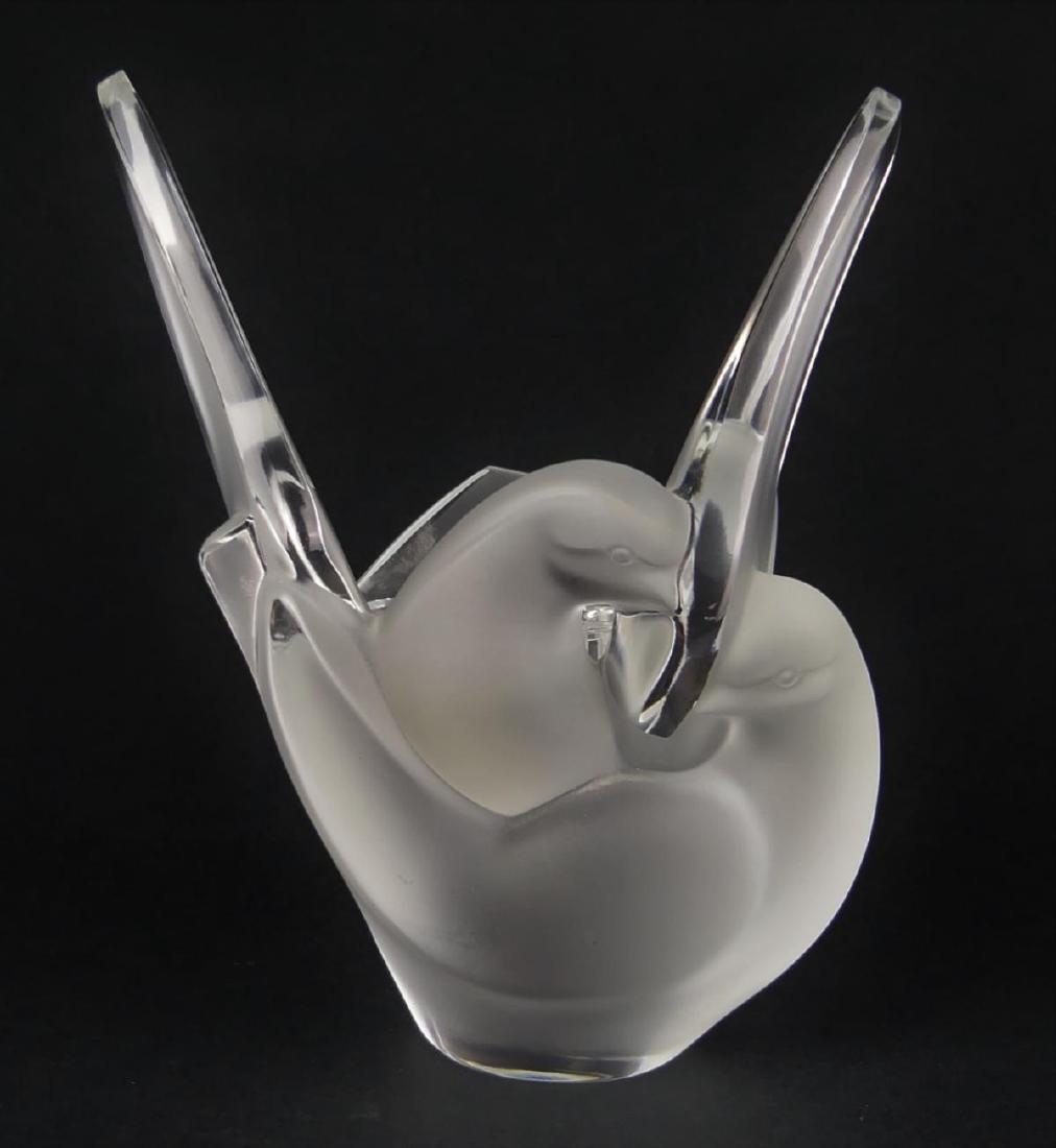 LALIQUE FRANCE "SYLVIE" DOVES CRYSTAL VASE w/ FROG (1 of 3)