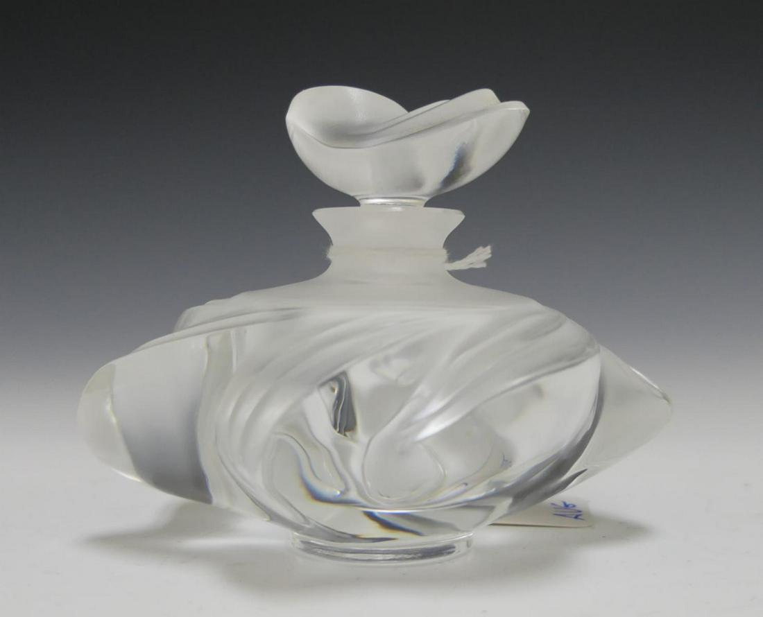 LALIQUE FRENCH CRYSTAL PERFUME SCENT BOTTLE (1 of 3)