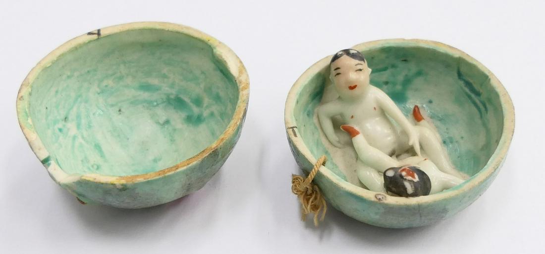 EROTICA MID CENTURY CHINESE IN A  SHELL (1 of 5)