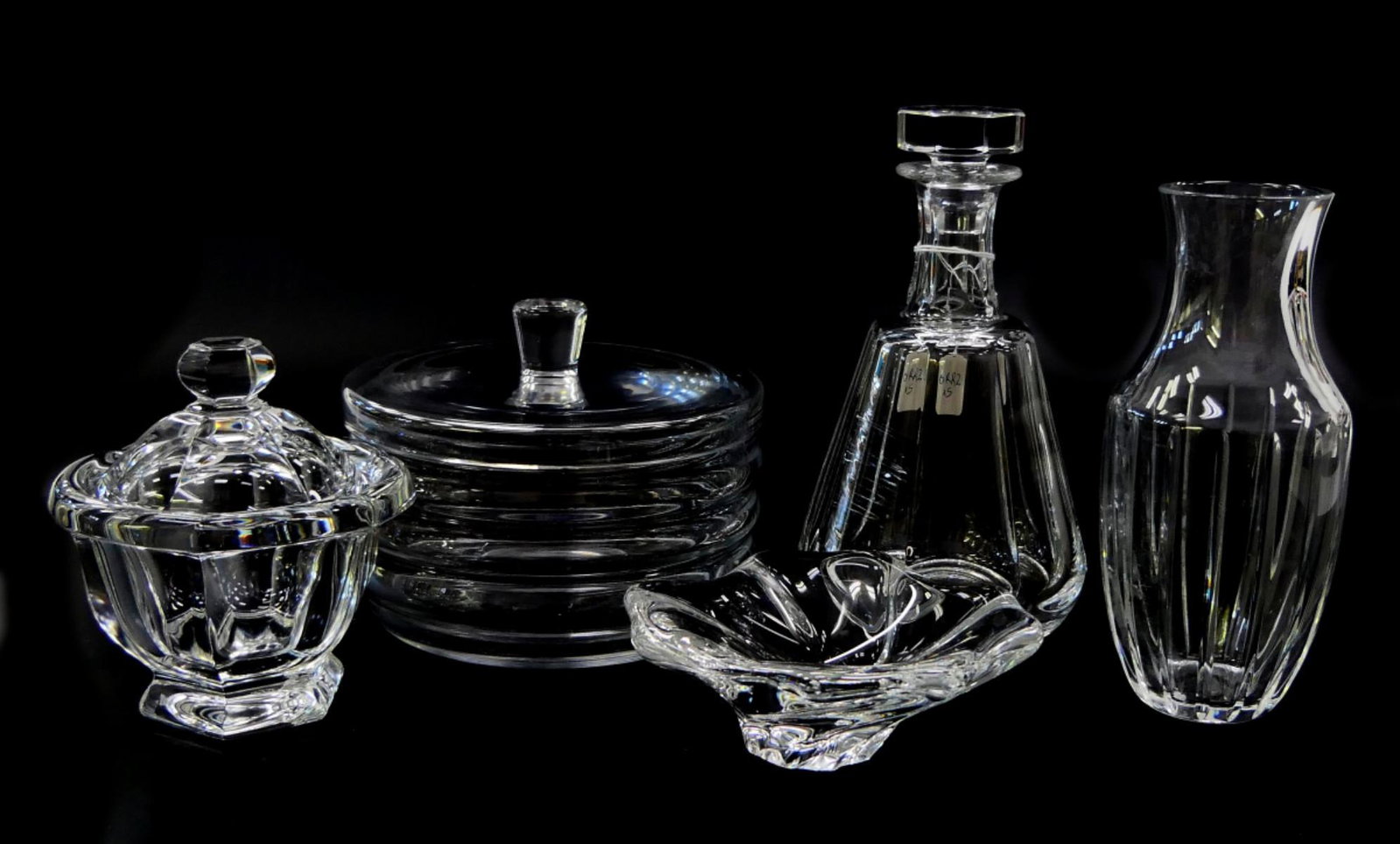 5pcs BACCARAT FRENCH CLEAR CRYSTAL TABLE ITEMS: A lot of 5 Baccarat French clear crystal items to include a covered biscuit bowl, vase, decanter with stopper, jam/sugar jar and a candy dish. Tallest piece approx. 8 1/2" height (21.6cm).