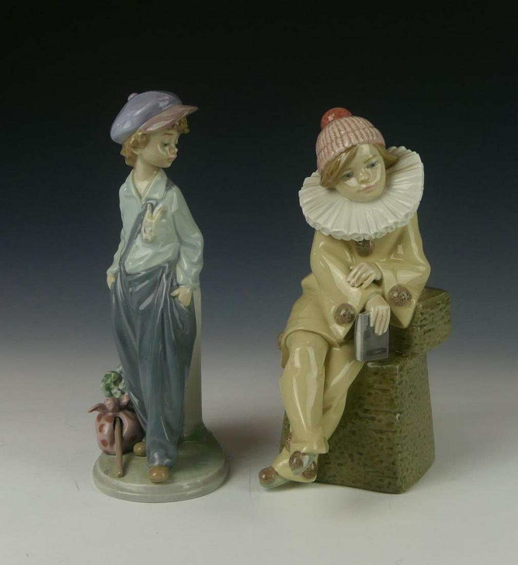 LOT OF 2 LLADRO SPAIN BOY FIGURES 5400 & 5203 (1 of 3)