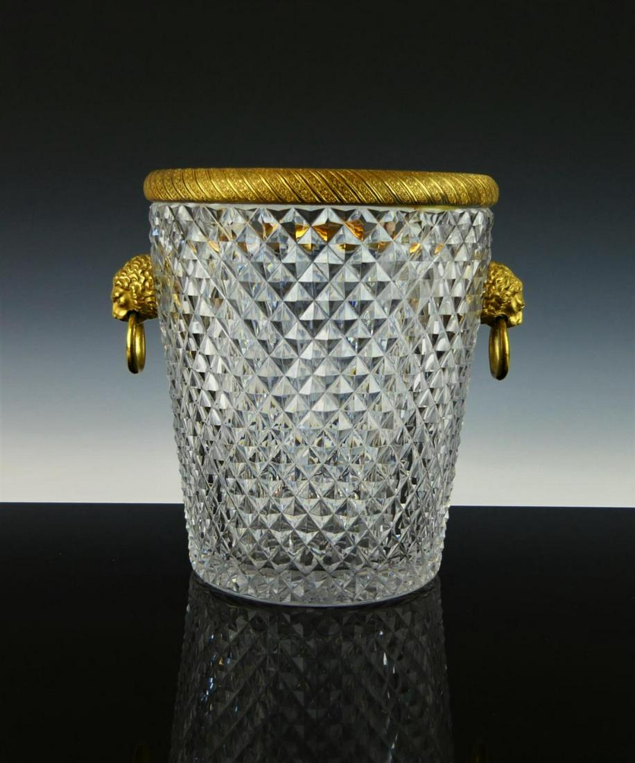 ELEGANT BACARRAT FRENCH LION HANDLE ICE BUCKET (1 of 7)
