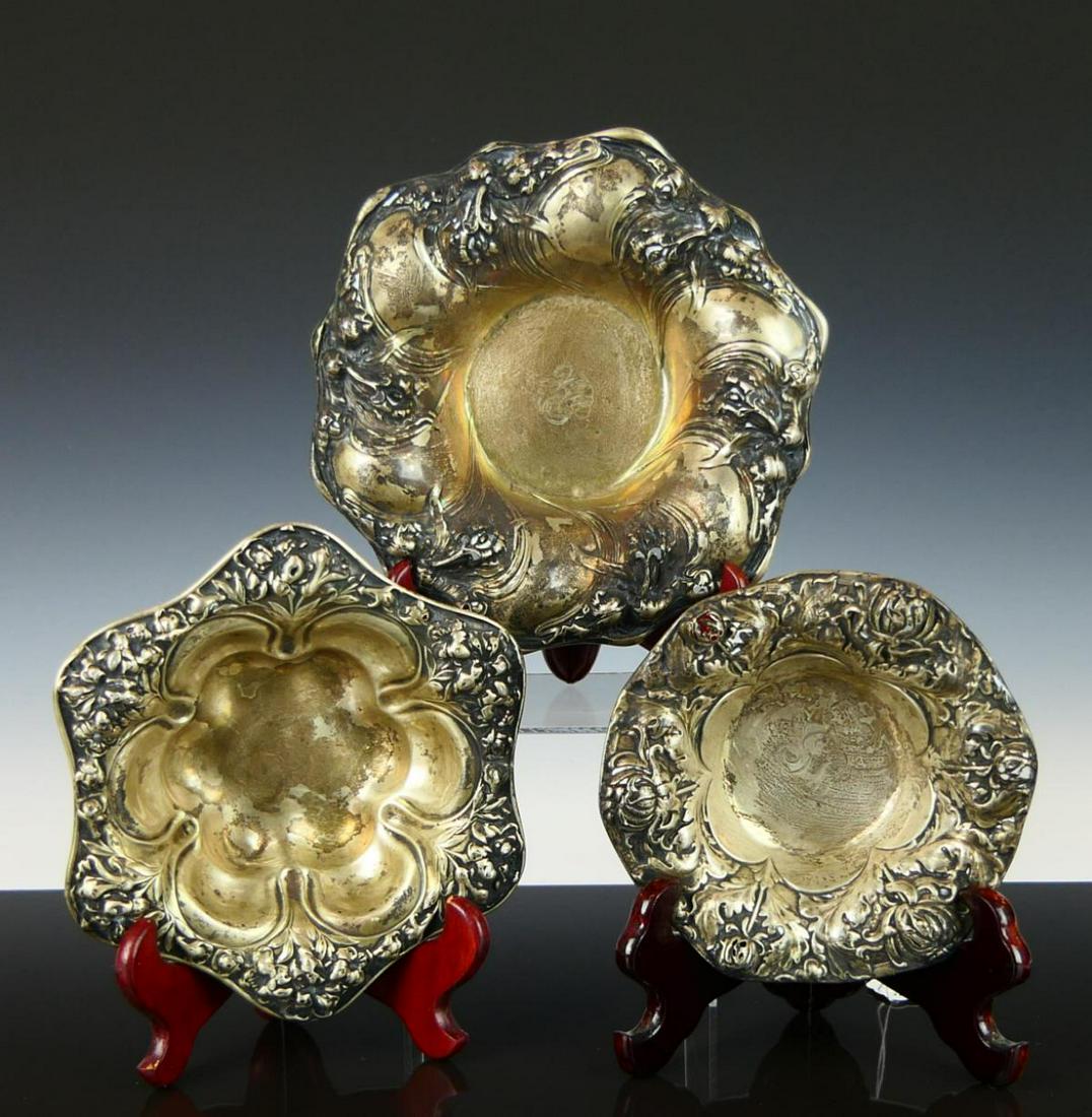 3 ANTIQUE AMERICAN STERLING SILVER REPOUSSE BOWLS (1 of 9)