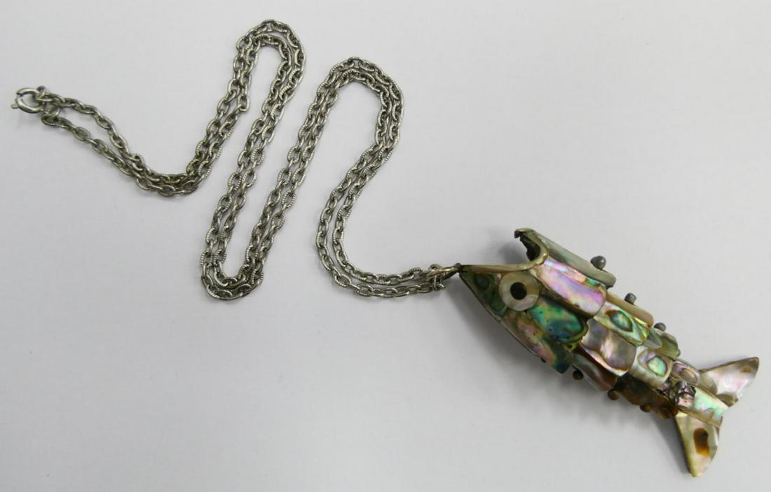 VINTAGE M.O.P. MEXICAN FISH OPENER WITH CHAIN (1 of 3)